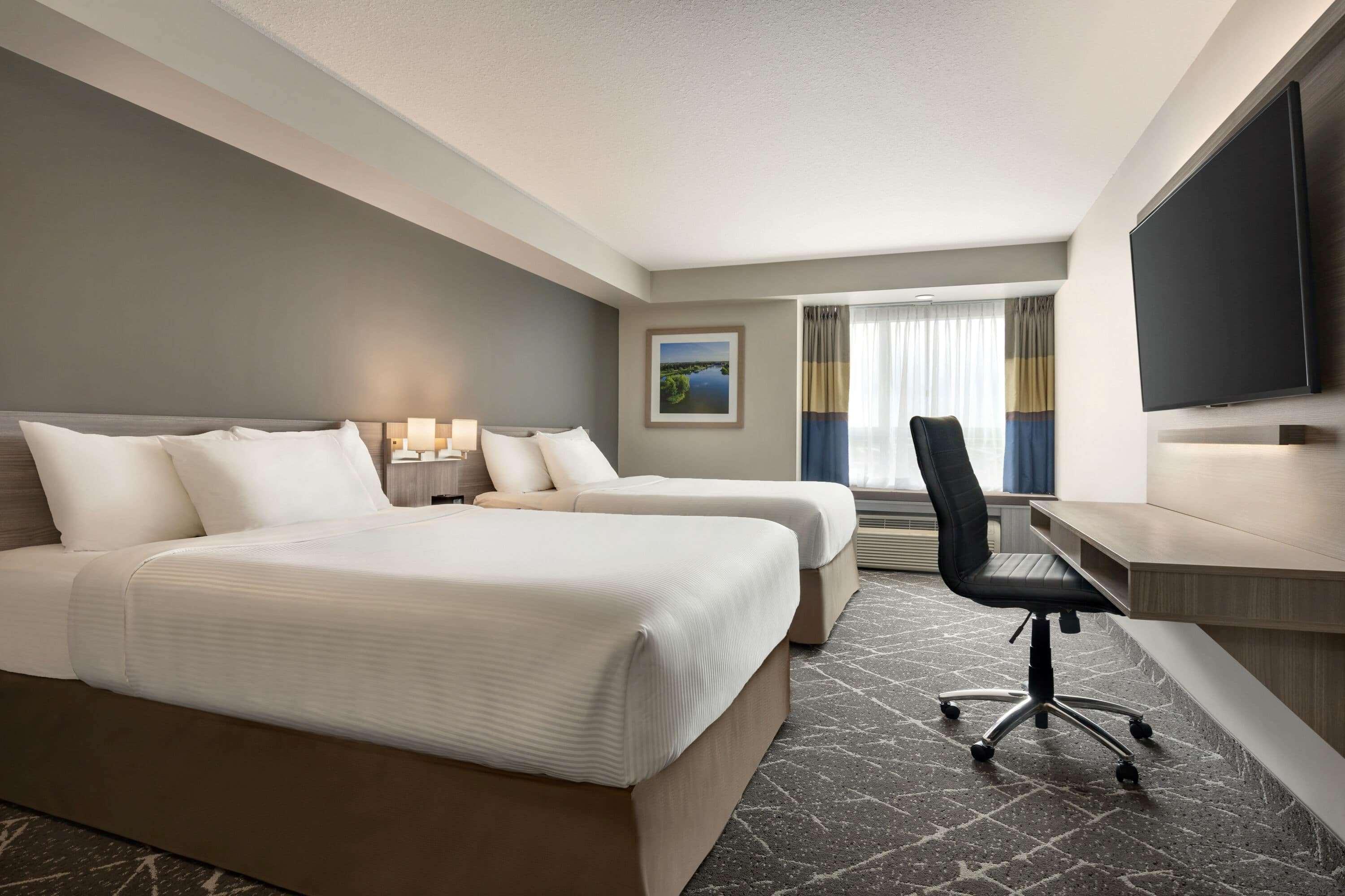 Microtel Inn & Suites By Wyndham Lloydminster Dış mekan fotoğraf