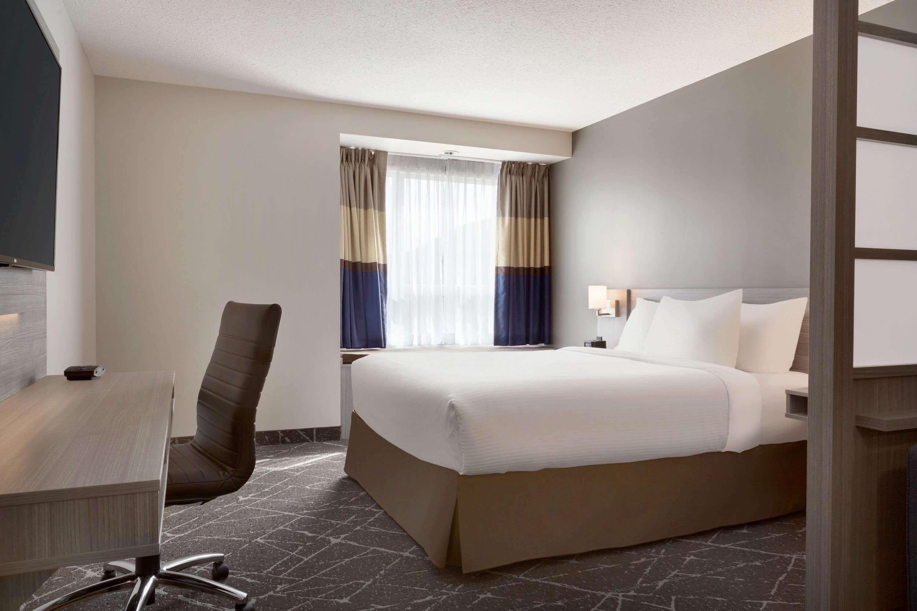Microtel Inn & Suites By Wyndham Lloydminster Dış mekan fotoğraf